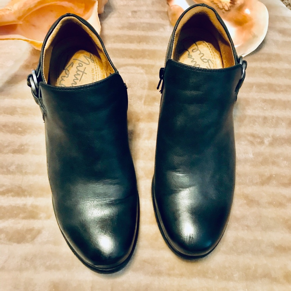 NATURAL SOUL Black Leather Ankle Boots
